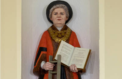 Gwenllian Morgan Sculpture